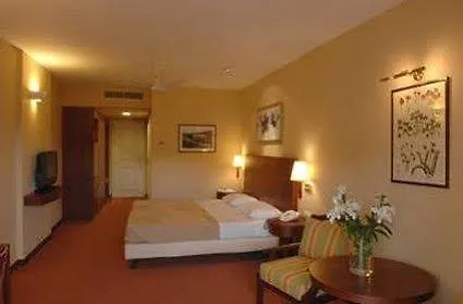 Thermae Platystomou & 4* Platystomo